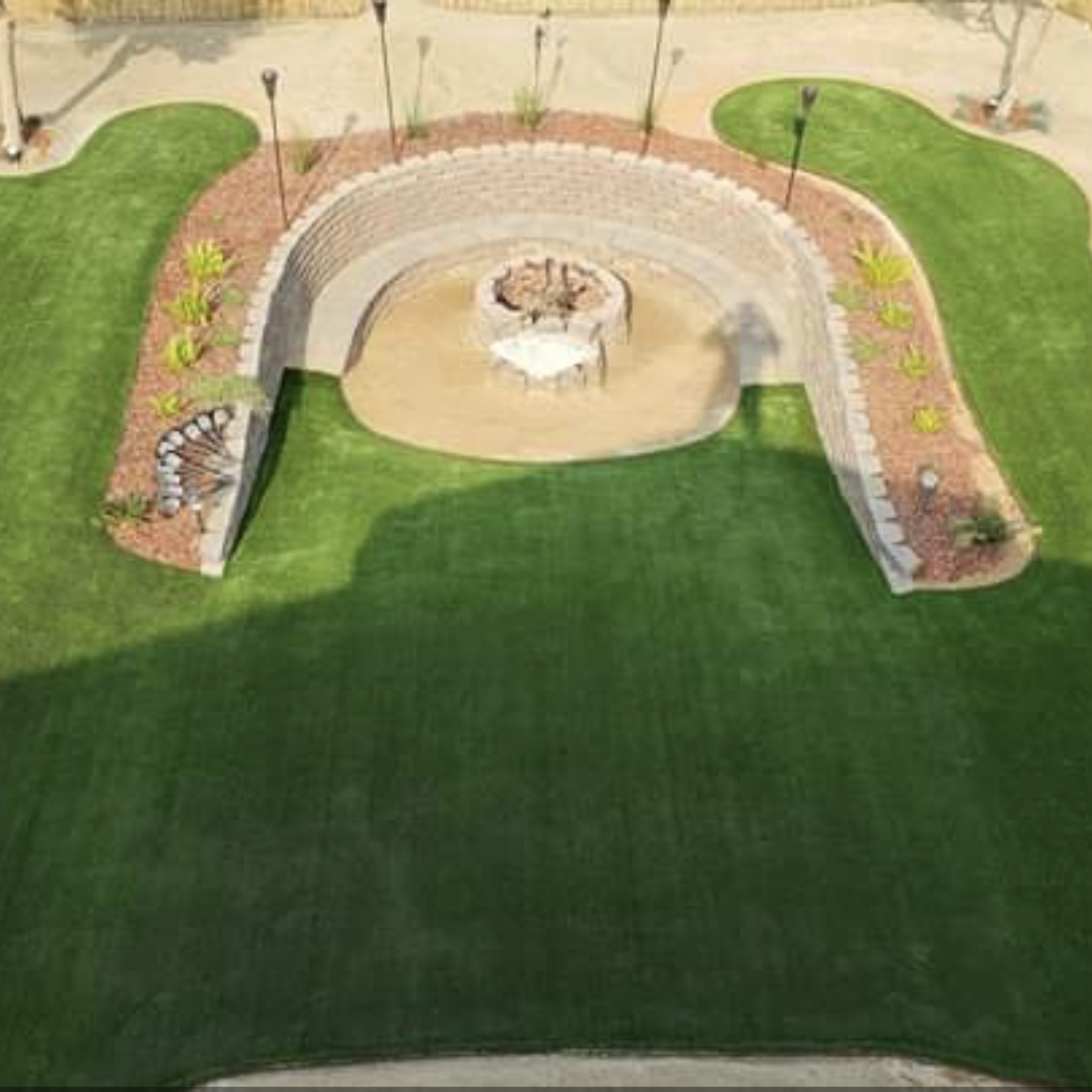 Cool Blue Hollow Lime artificial turf,synthetic turf,artificial turf installation,how to install artificial turf,used artificial turf,fake grass for yard,backyard turf,turf backyard,turf yard,fake grass for backyard