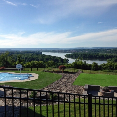 Artificial Grass Installation in Harrisburg, Pennsylvania