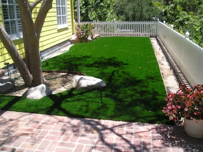 S Blade 50 residential landscaping,artificial turf residential,residential landscape,residential turf,residential artificial grass,fake grass for yard,backyard turf,turf backyard,turf yard,fake grass for backyard