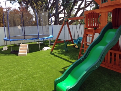 Artificial Grass Installation in Brisbane, California