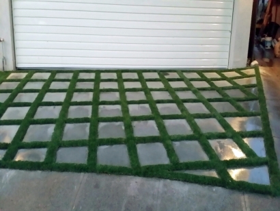 Artificial Grass Installation in South Gate, California