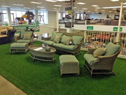 Indoor artificial grass rug green carpet green chairs interior rugs mats in home improvement store green rugs synthetic turf