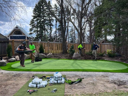 Minneapolis Minnesota Masters Training Day synthetic grass putting greens Pro Putt-44, Pet Turf installation certification
