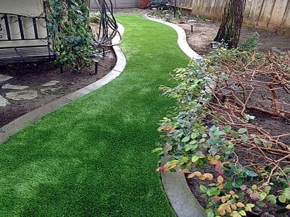 Synthetic Grass Installation In Los Angeles, California
